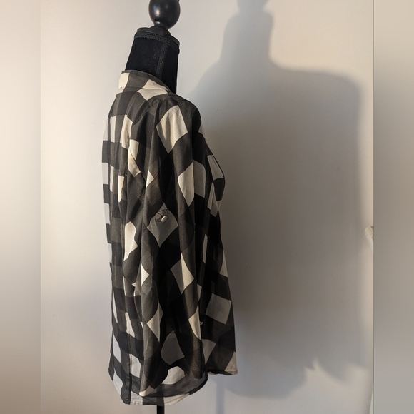 Outback Red plaid buffalo check shirt - Picture 4 of 11